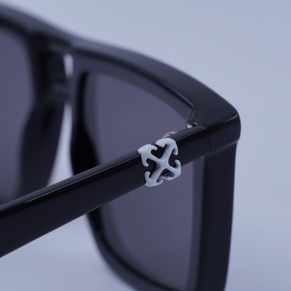 Off-White OERI13W STRATFORD 1007 Sunglasses Black Square Frame, Grey Lenses - Picture 8 of 9